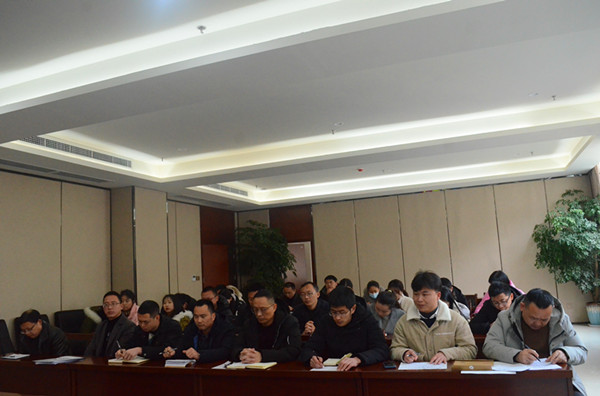 350VIP浦京集团召开第一次工会会员（教职工） 代表大会代表推荐会议